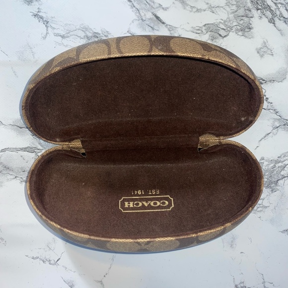 Coach sunglasses case - Picture 2 of 4